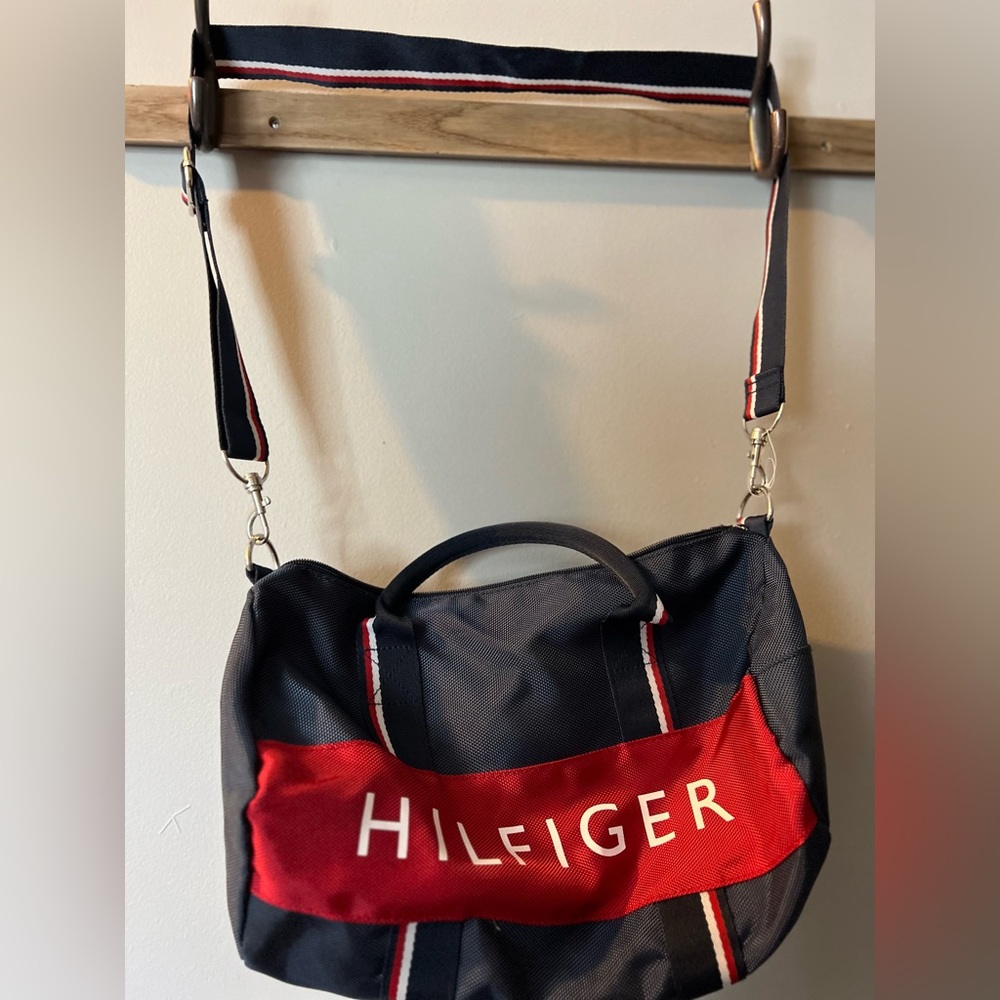Tommy Hilfiger small duffel bag